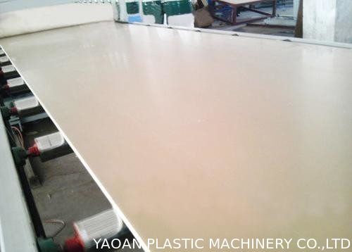 PE / PP / PVC / WPC Profile Production Line Wood Plastic Composite Machine